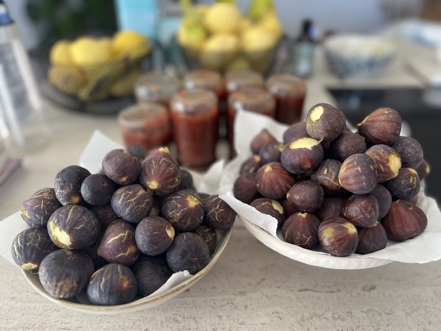 Fresh figs from Tierra Fina with homemade preserves in the kitchen